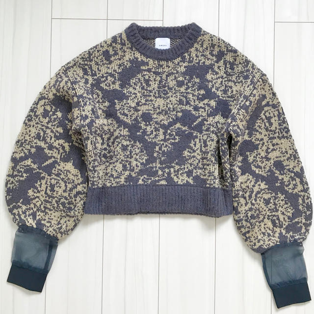 Ameri VINTAGE(アメリヴィンテージ)のAmeri VINTAGE DAMASK JACQUARD KNIT レディースのトップス(ニット/セーター)の商品写真