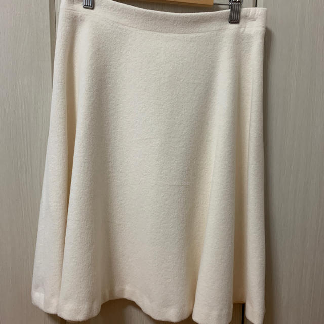 NOLLEY'S(ノーリーズ)のホワイトウールスカート レディースのスカート(ひざ丈スカート)の商品写真