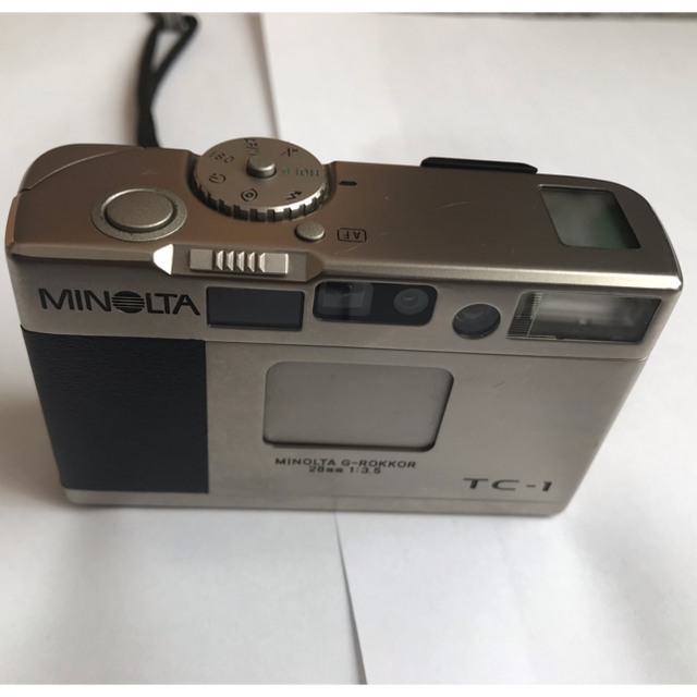 KONICA MINOLTA(コニカミノルタ)のMINOLTA　ミノルタ　フイルムカメラ　TC-1 28ｍｍ　1：3.5通電OK スマホ/家電/カメラのカメラ(フィルムカメラ)の商品写真