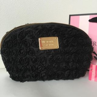 ヴィクトリアズシークレット(Victoria's Secret)のビクシー  ポーチ 黒 ブラック フラワー 花柄 レオパード  ヒョウ柄(ポーチ)