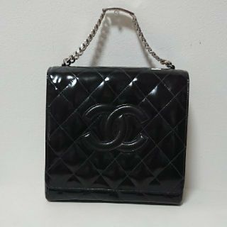 シャネル(CHANEL)のchanel  エナメル  ヴィンテージ  バッグ(ハンドバッグ)