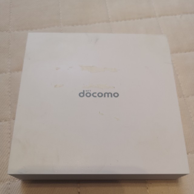 NTTdocomo(エヌティティドコモ)の中古☆ドコモテレビターミナル スマホ/家電/カメラのテレビ/映像機器(その他)の商品写真