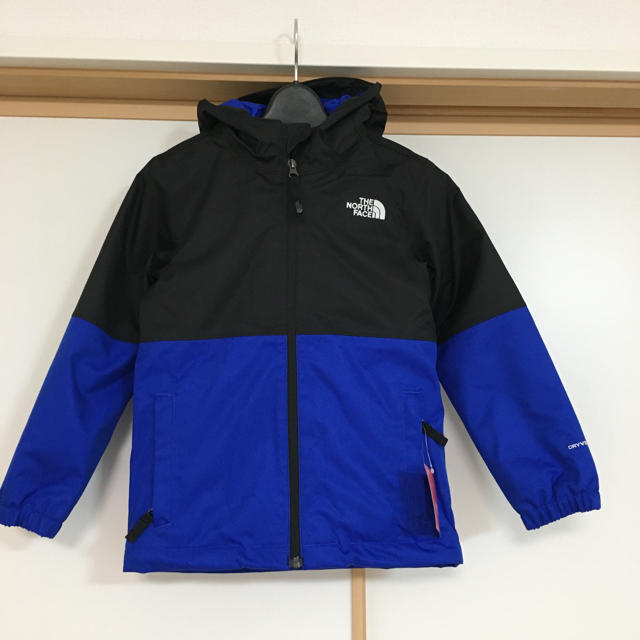 THE NORTH FACE(ザノースフェイス)の新品　ノースフェイス 3ウェイ　ジャケット　コート　フリース　XS キッズ/ベビー/マタニティのキッズ服男の子用(90cm~)(コート)の商品写真