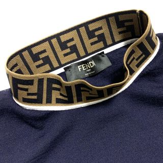 FENDI - 【正規品】FENDI FFロゴ柄 タートルネックセーター /48(M)の