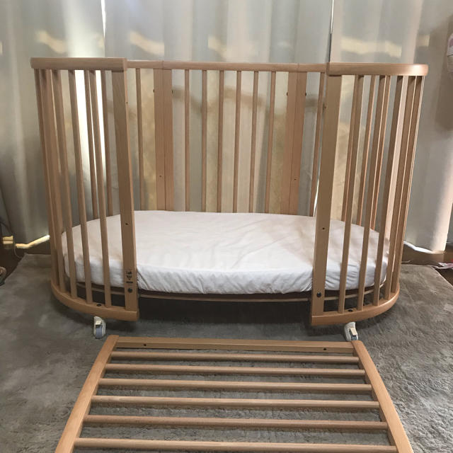 Stokke(ストッケ)のご専用です。stokke ベビーベッド　ナチュラル キッズ/ベビー/マタニティの寝具/家具(ベビーベッド)の商品写真