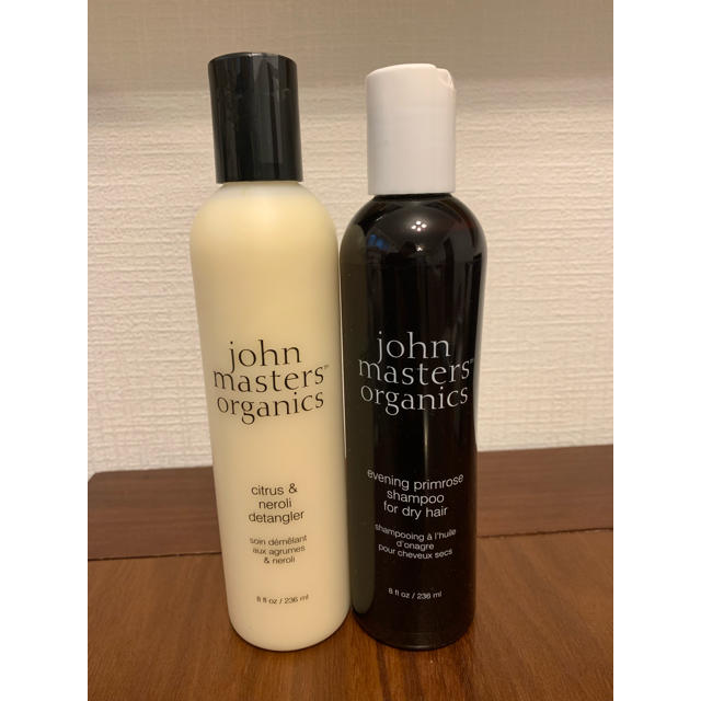 John Masters Organics(ジョンマスターオーガニック)の【新品】ジョンマスターオーガニック シャンプー コンディショナー コスメ/美容のヘアケア/スタイリング(シャンプー)の商品写真