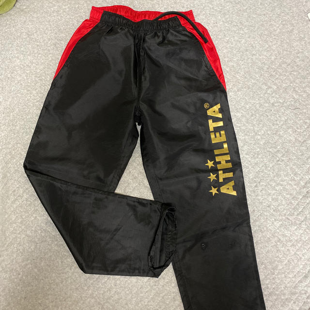 ATHLETA(アスレタ)のATHLETA ピステ上下　150 スポーツ/アウトドアのサッカー/フットサル(ウェア)の商品写真