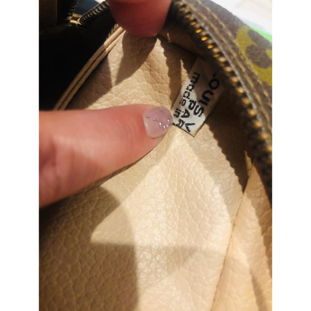 LOUIS VUITTON(ルイヴィトン)の値下げ　LOUIS VUITTON クラッチバッグ　セカンドバッグ メンズのバッグ(セカンドバッグ/クラッチバッグ)の商品写真