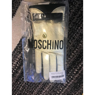 MOSCHINO - モスキーノ 手袋 グローブの通販 by yy....｜モスキーノ