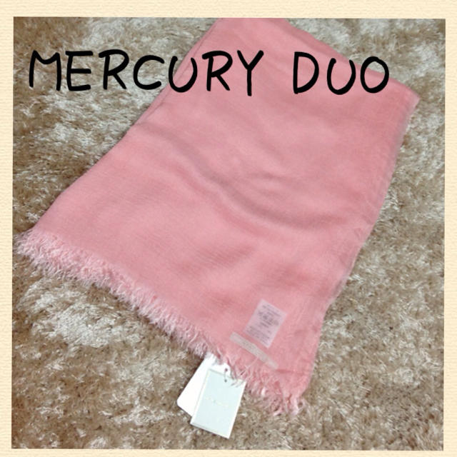 MERCURYDUO(マーキュリーデュオ)のマーキュリー★今季ストール★新品★送料込 レディースのファッション小物(ストール/パシュミナ)の商品写真