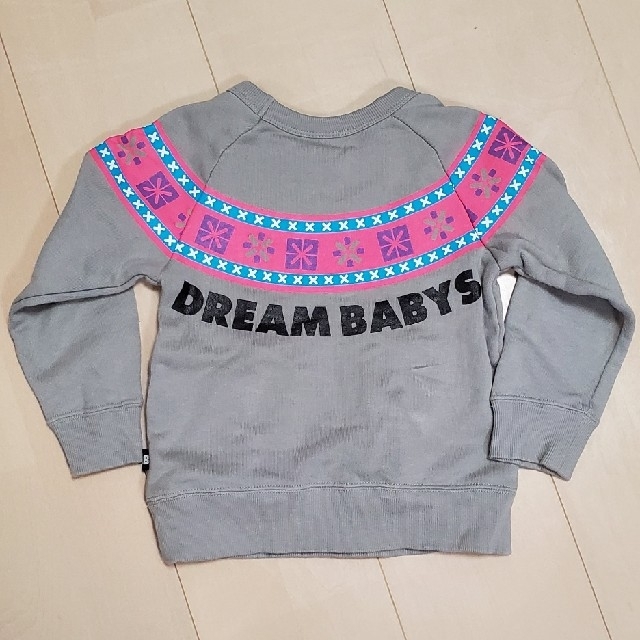 DREAMBABYS(ドリームベイビーズ)のドリームベイビーズ トレーナー 90 キッズ/ベビー/マタニティのキッズ服女の子用(90cm~)(Tシャツ/カットソー)の商品写真