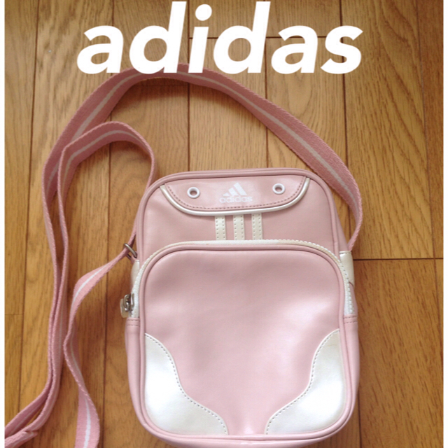 adidas(アディダス)のadidas ショルダー バッグ レディースのバッグ(ショルダーバッグ)の商品写真