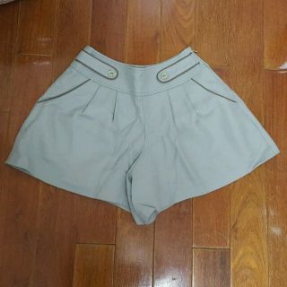 ミッシュマッシュ(MISCH MASCH)の薄グリーンショートパンツ(ショートパンツ)