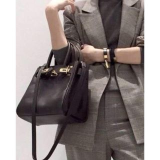 アパルトモンドゥーズィエムクラス(L'Appartement DEUXIEME CLASSE)のアパルトモンSITA PARANTICA 2WAYBAG ブラウン(ハンドバッグ)