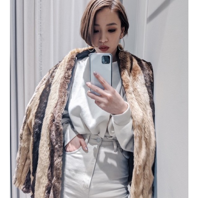 MOUSSY [STRIPED FAUX FUR JACKET ］