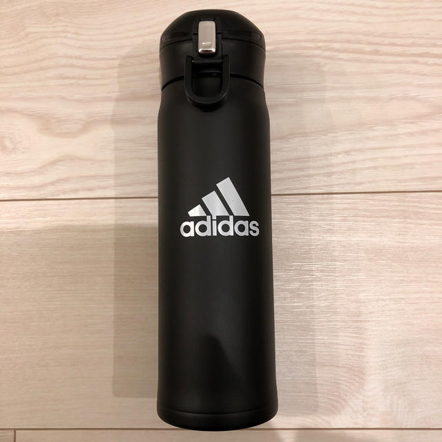 adidas(アディダス)の【kokoroさま専用】adidas ステンレスボトル インテリア/住まい/日用品のキッチン/食器(タンブラー)の商品写真