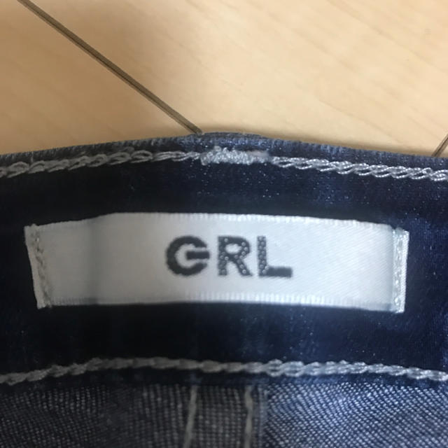 GRL(グレイル)のダメージジーンズ レディースのパンツ(デニム/ジーンズ)の商品写真