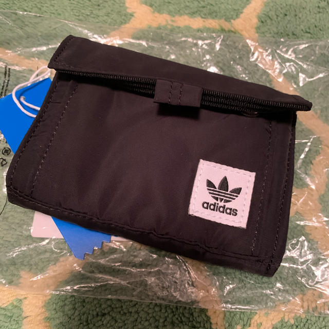 adidas(アディダス)の【BIN5様専用】adidas Originals 三つ折りウォレット メンズのファッション小物(折り財布)の商品写真