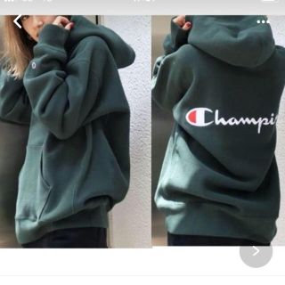 チャンピオン(Champion)の【新品未使用】championパーカー(パーカー)