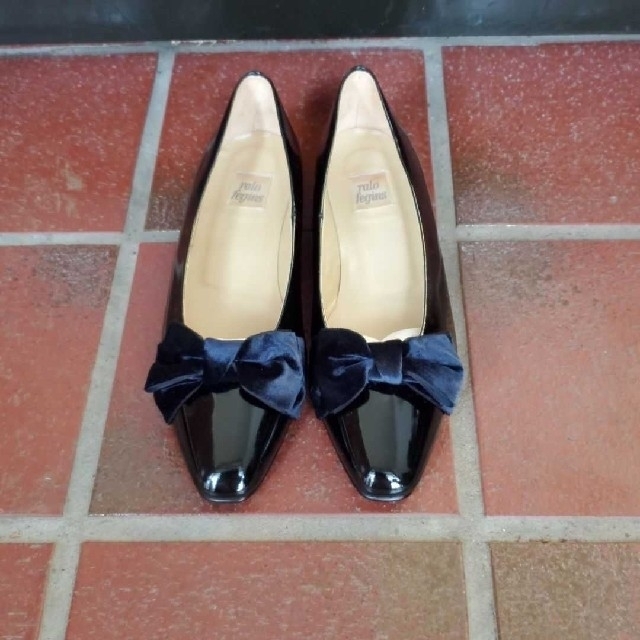 ralo feginsパンプス黒 レディースの靴/シューズ(ハイヒール/パンプス)の商品写真