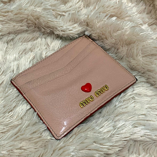 miumiu ミュウミュウ カードケース 定期入れ カード入れ | フリマアプリ ラクマ