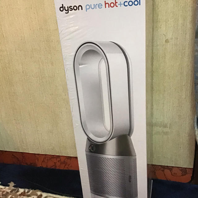 Dyson(ダイソン)のダイソン　hot&cool HP04 スマホ/家電/カメラの冷暖房/空調(ファンヒーター)の商品写真