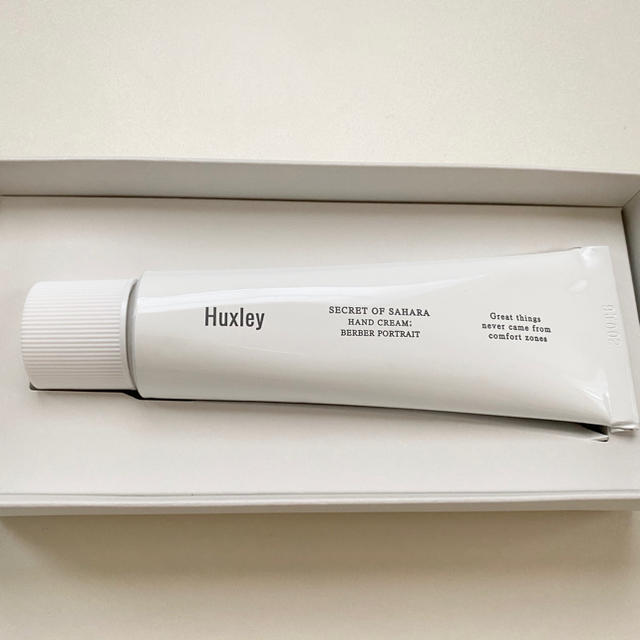 新品【Huxley】ハンドクリーム　ベルベルポートレート コスメ/美容のボディケア(ハンドクリーム)の商品写真