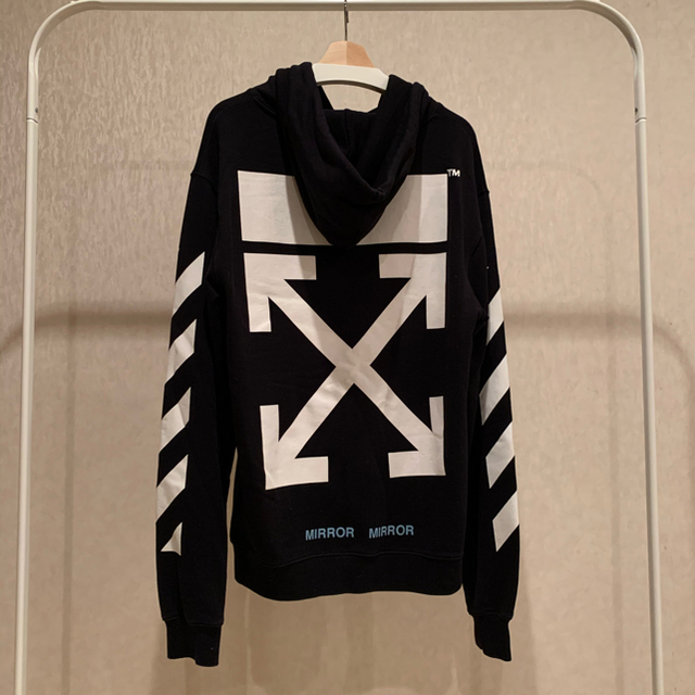 OFF-WHITE(オフホワイト)のOFF-WHITE DIAG CARAVAGGIO HOODIE 17ss メンズのトップス(パーカー)の商品写真