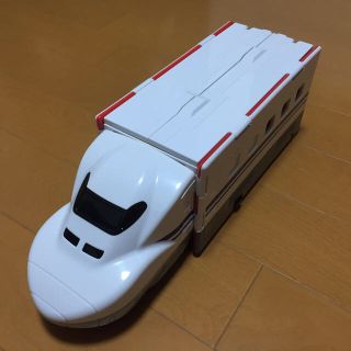 バンダイ(BANDAI)のVooV(ブーブ) 【VB02】 ギガキャリアカー〜700系新幹線のぞみ(電車のおもちゃ/車)