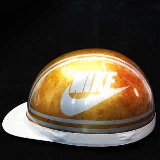 新品カスタムヘルメットペイント ナイキ nike半キャップコルク半 金