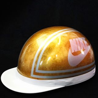 新品カスタムヘルメットペイント ナイキ nike半キャップコルク半 金