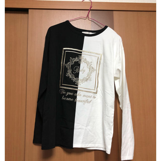 Rady(レディー)の★新品！バイカラーホテルシリーズロングＴシャツ★ レディースのトップス(Tシャツ(長袖/七分))の商品写真