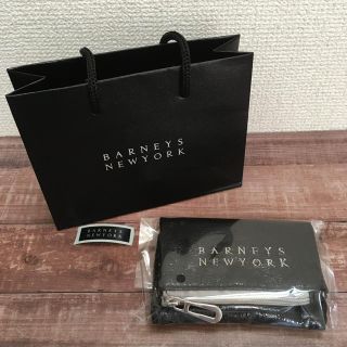 バーニーズニューヨーク(BARNEYS NEW YORK)のバーニーズニューヨーク 二つ折りポーチ付き板チョコ ブラック (ポーチ)