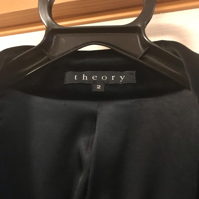 theory(セオリー)の【美品】theory セオリー ジャケット 黒　ベルベット レディースのジャケット/アウター(テーラードジャケット)の商品写真