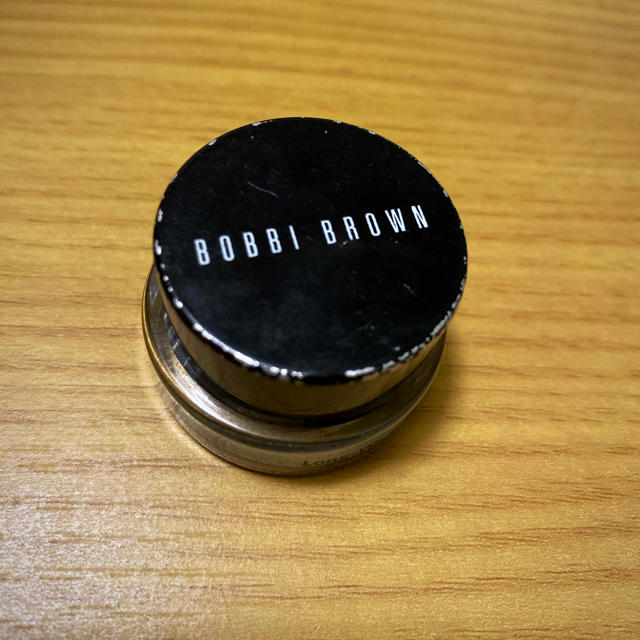 BOBBI BROWN(ボビイブラウン)のブラウン　ジェルアイライナー コスメ/美容のベースメイク/化粧品(アイライナー)の商品写真