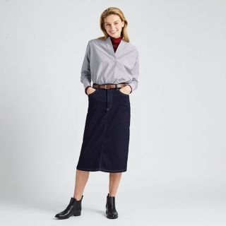 ユニクロ(UNIQLO)のユニクロ デニムミディスカート W61(ひざ丈スカート)