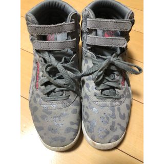 リーボック(Reebok)のスニーカー(Reebok)美品✩.*˚最終値下(スニーカー)