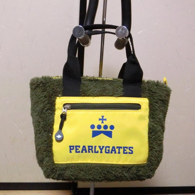 PEARLYGATES パーリーゲイツ　カーキグリーンのボアのカートバッグ