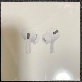 アップル(Apple)のApple Airpods pro【送料無料】(ヘッドフォン/イヤフォン)