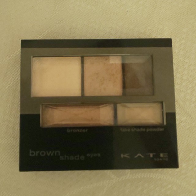 KATE(ケイト)のケイト ブラウン シェードアイズ  アイシャドウ コスメ/美容のベースメイク/化粧品(アイシャドウ)の商品写真