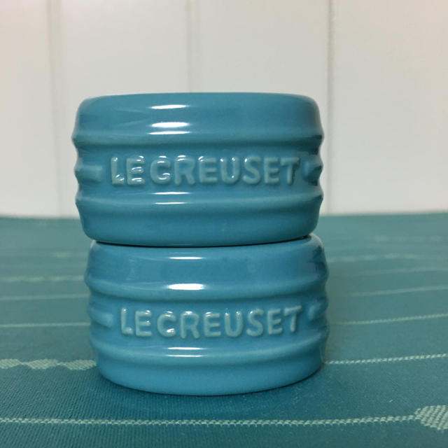 LE CREUSET(ルクルーゼ)のルクルーゼ　ナプキンリング　カリビアンブルー　未使用品　2個セット インテリア/住まい/日用品のキッチン/食器(テーブル用品)の商品写真