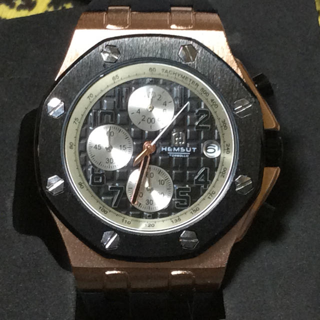 AUDEMARS PIGUET(オーデマピゲ)のHEMSUTオマージュクロノグラフ メンズの時計(腕時計(アナログ))の商品写真