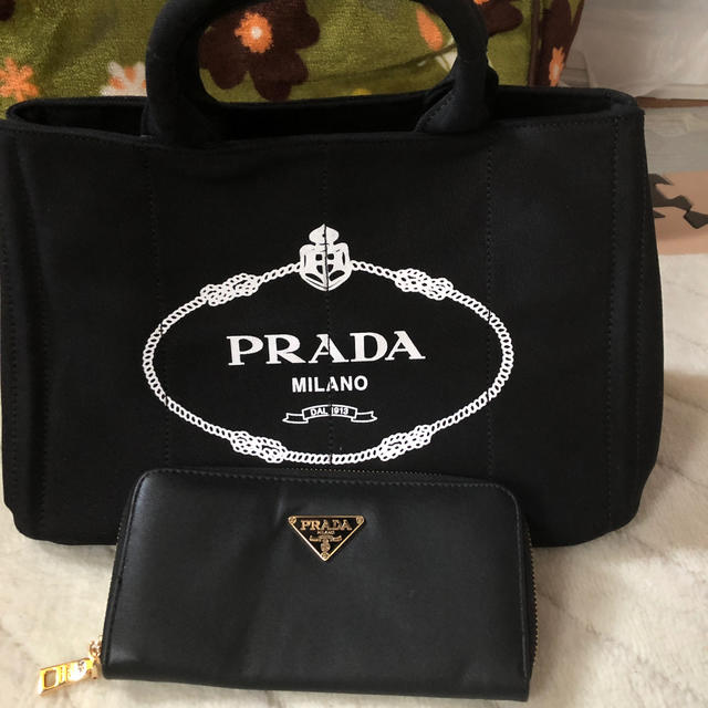 PRADA - トートバック、長財布