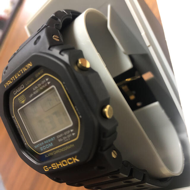 最終値下！CASIO 正規品1983年発売初代ファーストDW-5000C-1B