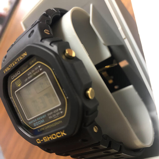 G-SHOCK(ジーショック)の最終値下！CASIO 正規品1983年発売初代ファーストDW-5000C-1B メンズの時計(腕時計(デジタル))の商品写真
