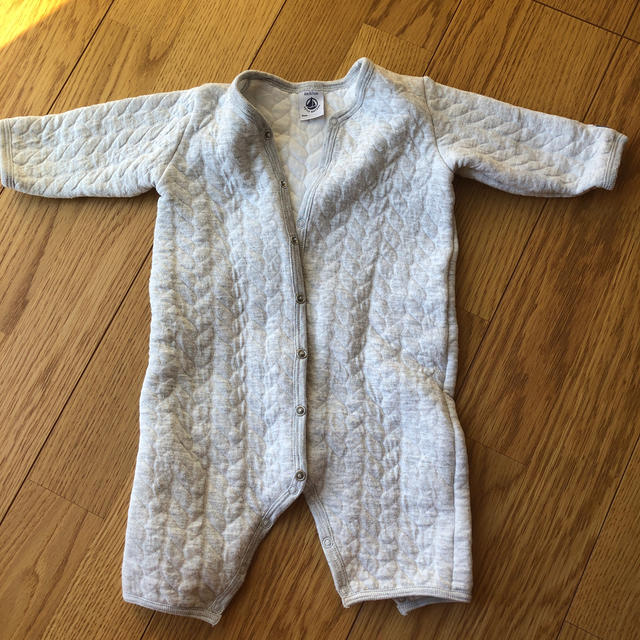 PETIT BATEAU(プチバトー)のプチバトー ロンパース キッズ/ベビー/マタニティのベビー服(~85cm)(ロンパース)の商品写真