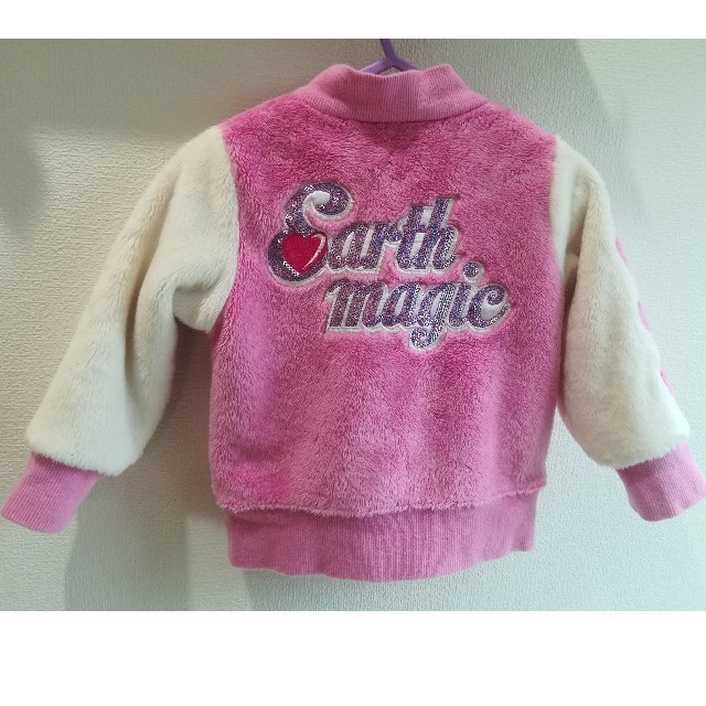 EARTHMAGIC(アースマジック)の値下げ↓アースマジック♡シルキージャケット　90 キッズ/ベビー/マタニティのキッズ服女の子用(90cm~)(ジャケット/上着)の商品写真