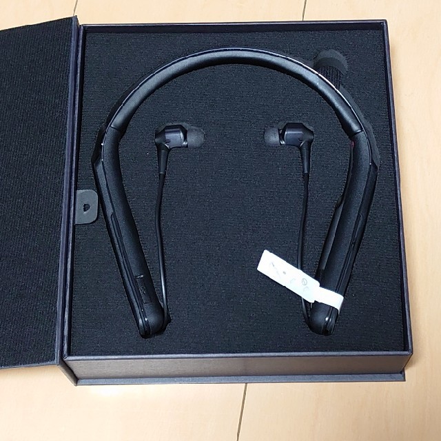 ソニー SONY WI-1000X 黒 ワイヤレスノイズキャンセリング ソニー SONY WI-1000X 黒 ワイヤレスノイズキャンセリング