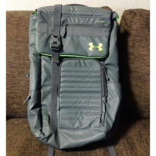 アンダーアーマー(UNDER ARMOUR)のアンダーアーマーリュック！美品！(バッグパック/リュック)