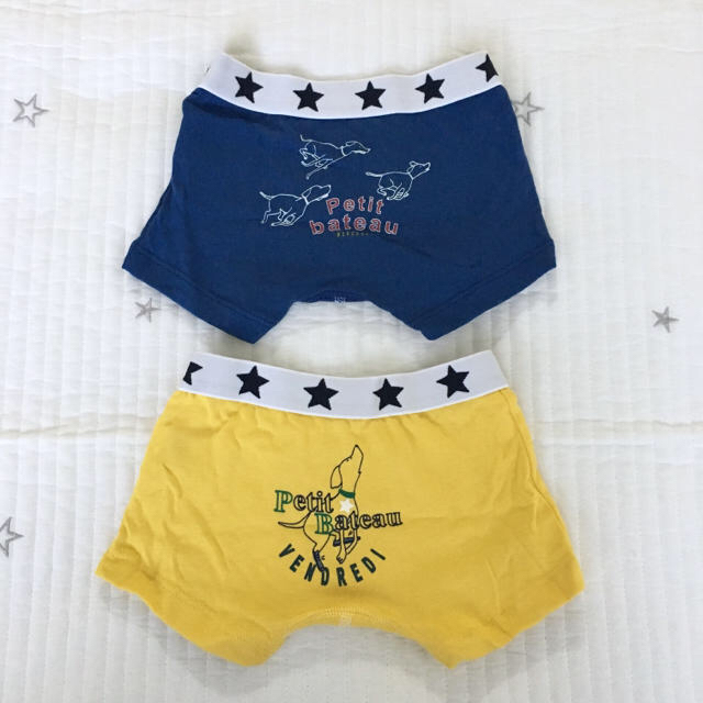 PETIT BATEAU(プチバトー)の新品未使用  プチバトー  トランクス  5枚組  4ans キッズ/ベビー/マタニティのキッズ服男の子用(90cm~)(下着)の商品写真